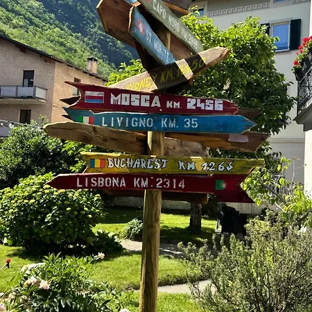 La Casa Di Adele Tirano